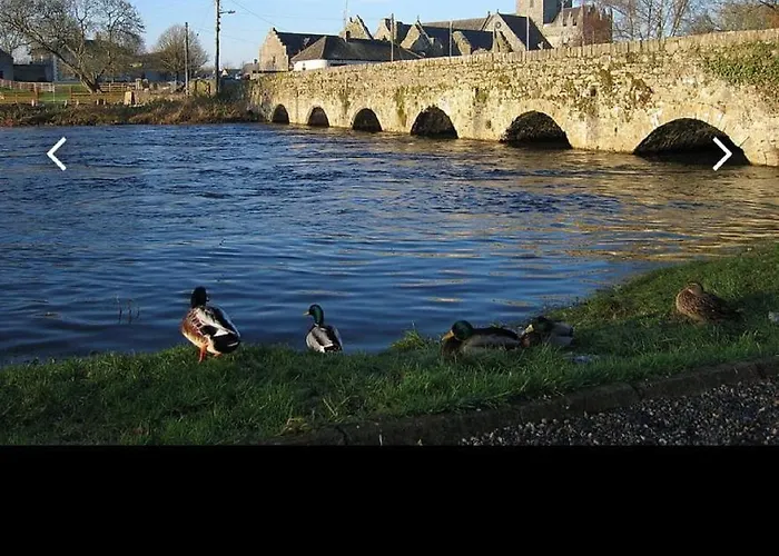 Kickham Street Budget * Carrick-on-Suir